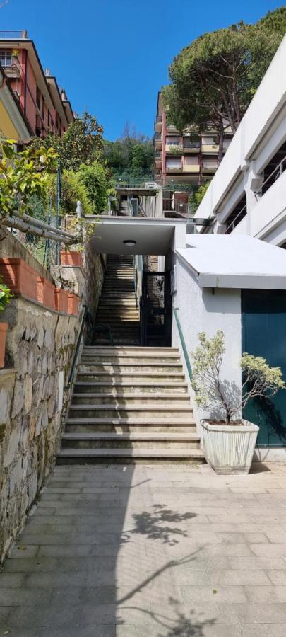 Casa Alexandra Lägenhet Rapallo Exteriör bild